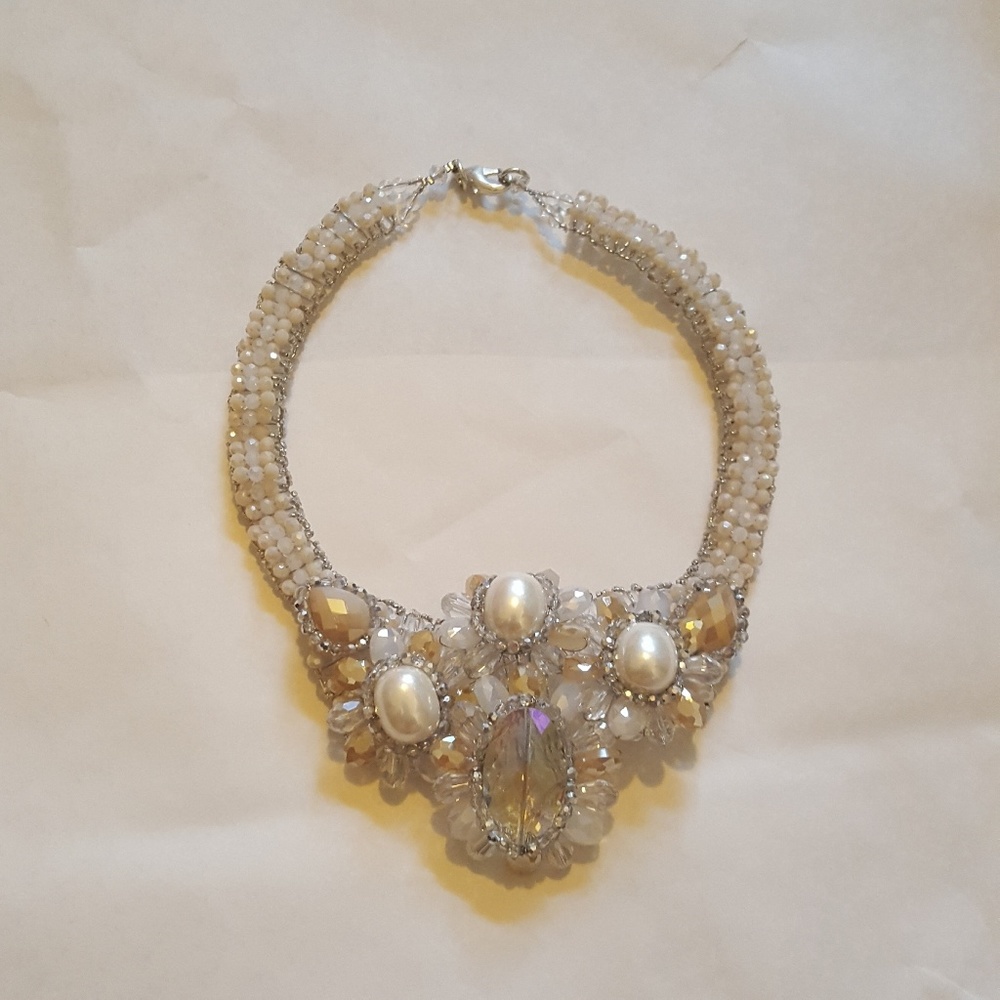 Statement necklace